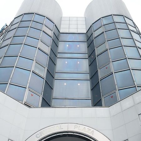 Hotel Crystal Plaza Hitachinaka Buitenkant foto