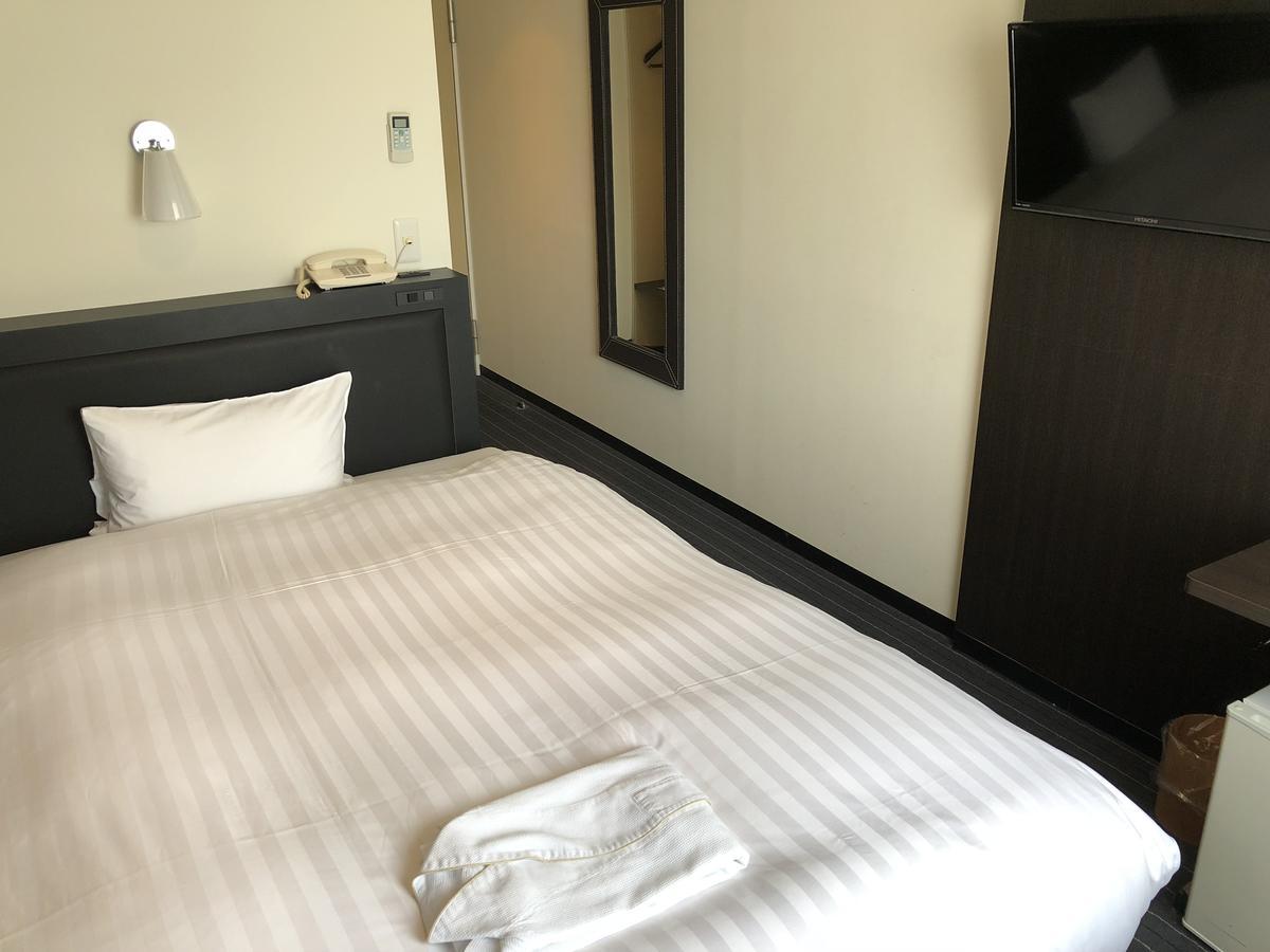 Hotel Crystal Plaza Hitachinaka Buitenkant foto